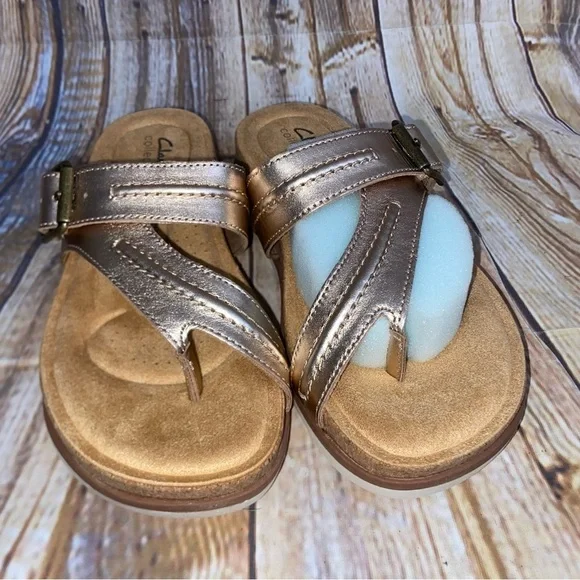 Clarks Brynn Madi Sandal in Leather Rose Gold Size 6.5W NWT - Picture 4 of 8